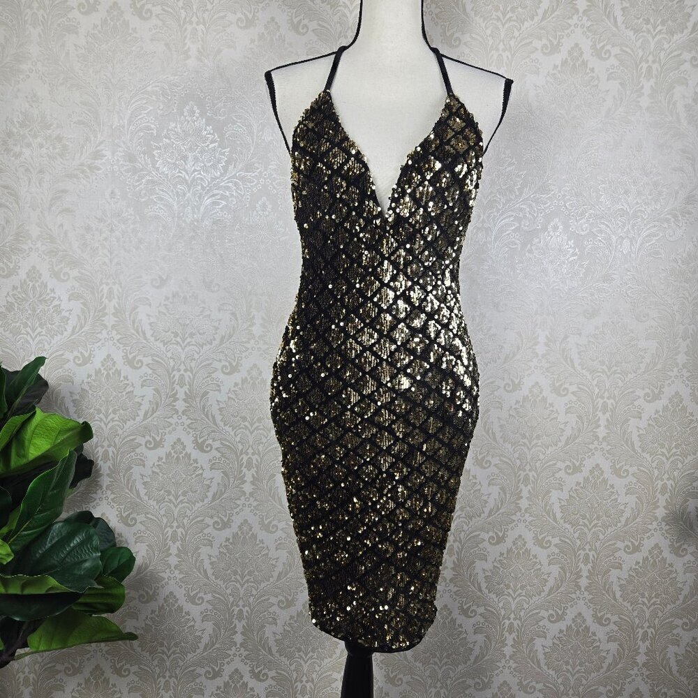 Privy Size Small Gold Sequin Diamond Pattern Dress Plunge V Neck Halter Ties